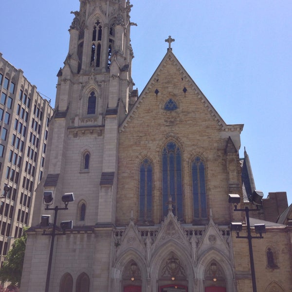 Photo taken at Christ Church Cathedral by Michael B. on 9/29/2015