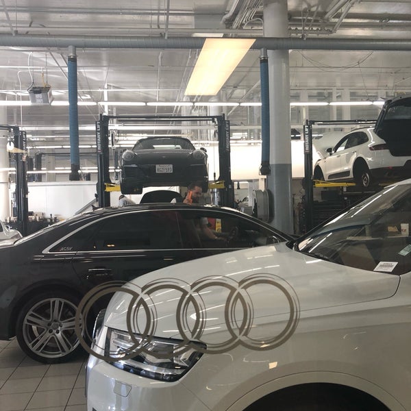 Rector PorscheAudi Car Dealership in Burlingame