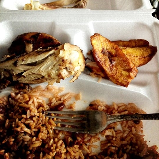 Photo taken at Mangos Caribbean Restaurant by Kenneth J. on 12/16/2012
