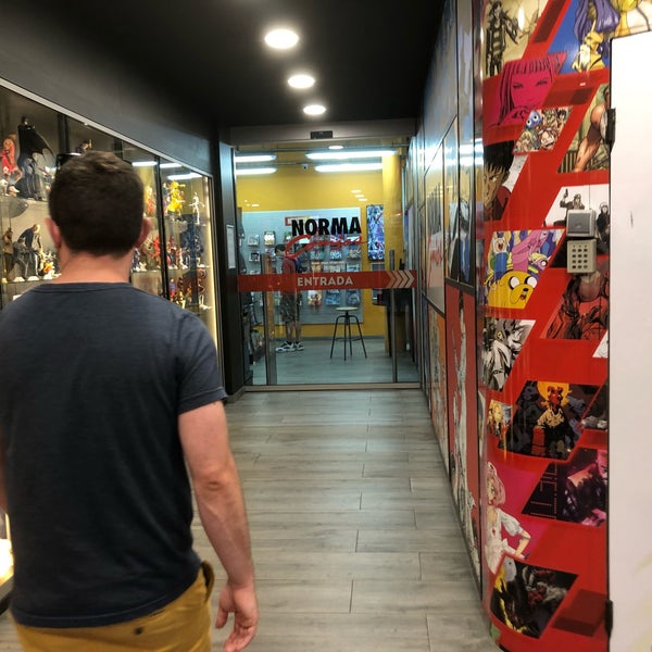 Photo taken at Norma Cómics by Jander N. on 6/19/2018