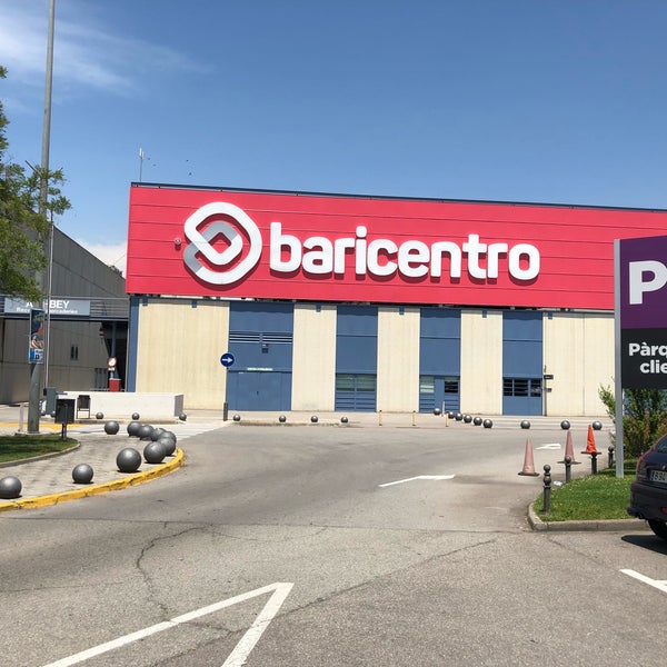 Photo taken at Baricentro by Jander N. on 6/4/2018