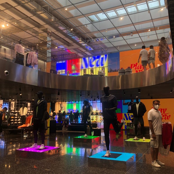 Nike Barcelona - La Dreta de l'Eixample - 88 visiteurs