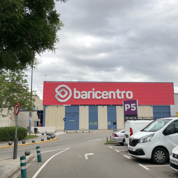 Photo taken at Baricentro by Jander N. on 5/30/2018