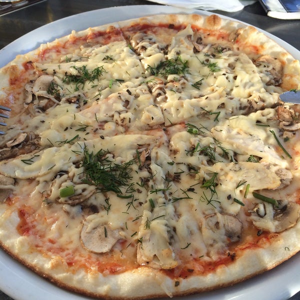 Can i have pizza. Can i have pizza