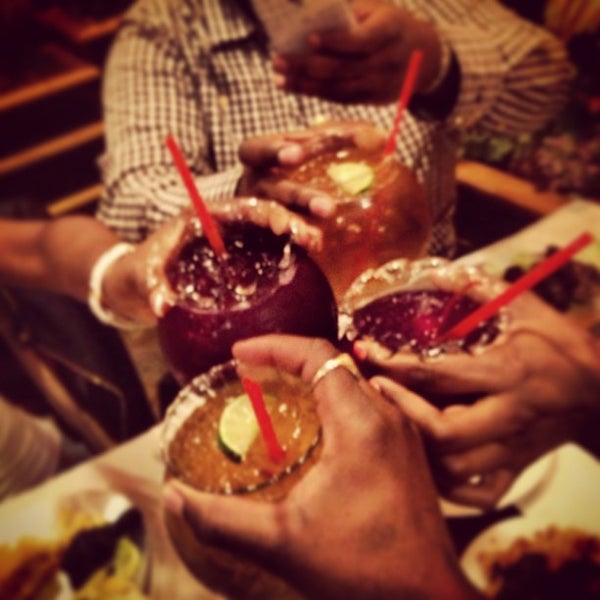 5/15/2013にKhadel B.がJanelle&#39;s Caribbean American Cuisine &amp; Barで撮った写真