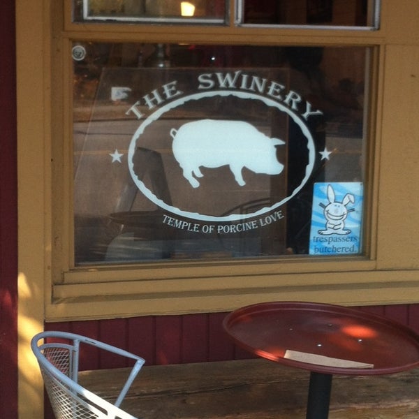 8/23/2014 tarihinde Angelo C.ziyaretçi tarafından The Swinery'de çekilen fotoğraf