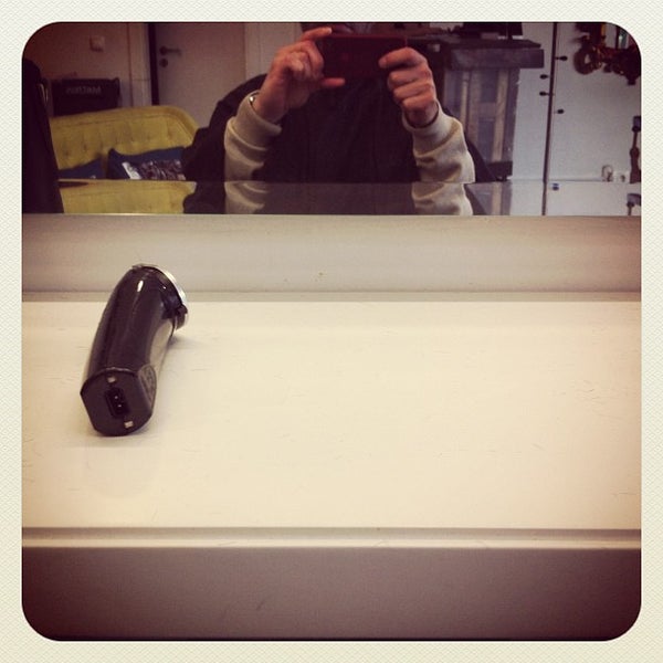 HI! Hair Identity Hair Salon in Porto