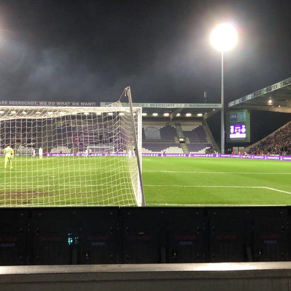 Volgend seizoen kunnen ze op het kiel opnieuw rekenen op de fanatieke supporters. Beerschot Va . K Beerschot V A Sportverein In Kiel