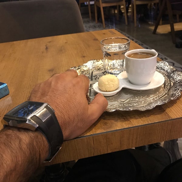 Снимок сделан в hanne fırın &amp; cafe пользователем Yilmaz K. 8/19/2019