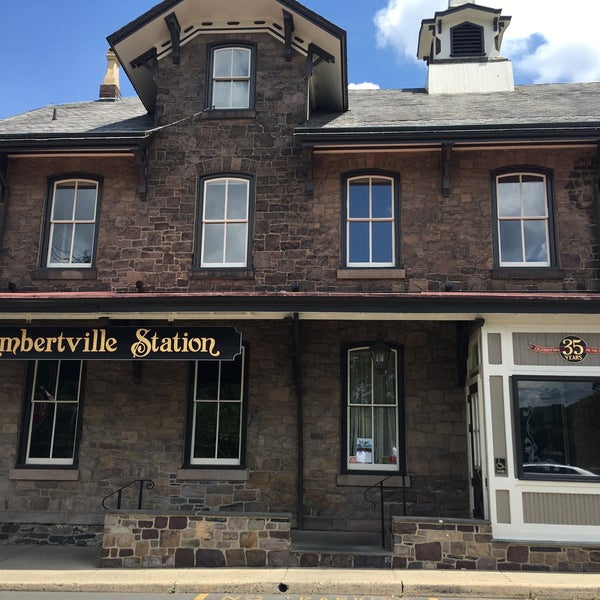 Foto tirada no(a) Lambertville Station Restaurant and Inn por kevin i. em 6/21/2018