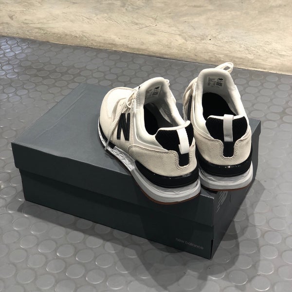 new balance shop central world