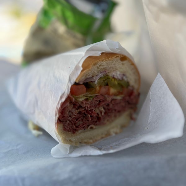 Gene's Grinders Sandwich Spot in Monrovia