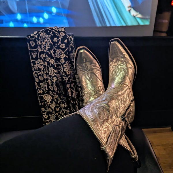 Regal Crocker Park & IMAX 30147 Detroit Road