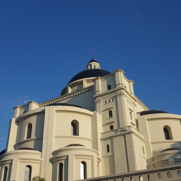 Foto tirada no(a) Basílica de la Virgen de Caacupé por Basi R. em 11/30/2018