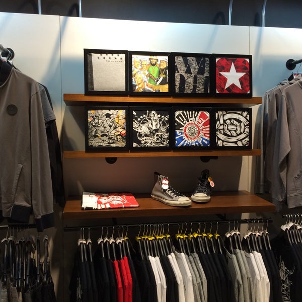 Converse Store Shoe Store