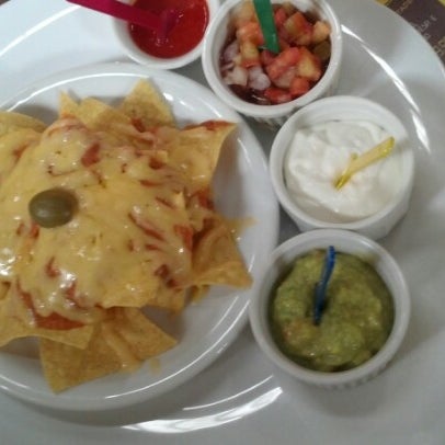Foto tirada no(a) Guadalajara Mexican Food por Thiago M. em 1/17/2013