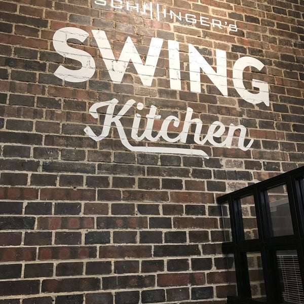 Foto scattata a Swing Kitchen da Gree. il 9/28/2017