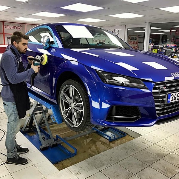 Foto scattata a F&amp;F Car Clean da F&amp;F Car Clean il 2/24/2017