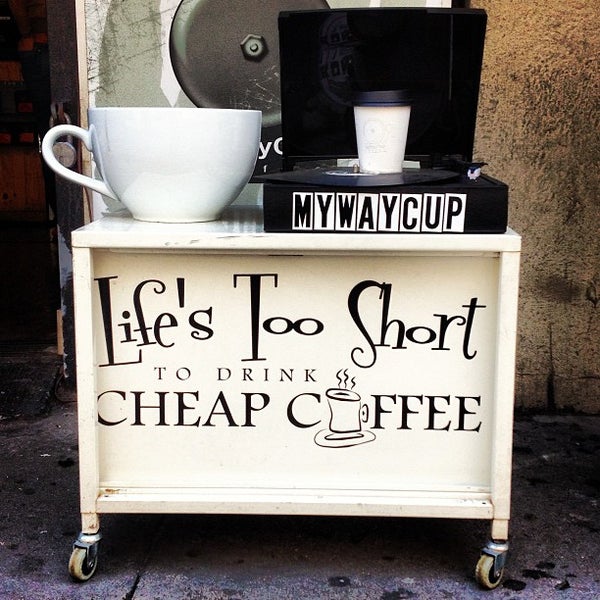 รูปภาพถ่ายที่ MyWayCup Coffee โดย Alexandria N. เมื่อ 5/31/2013