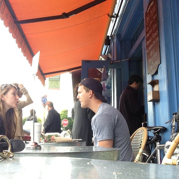 6/7/2013 tarihinde Pablo S.ziyaretçi tarafından La Boulangerie de San Francisco'de çekilen fotoğraf
