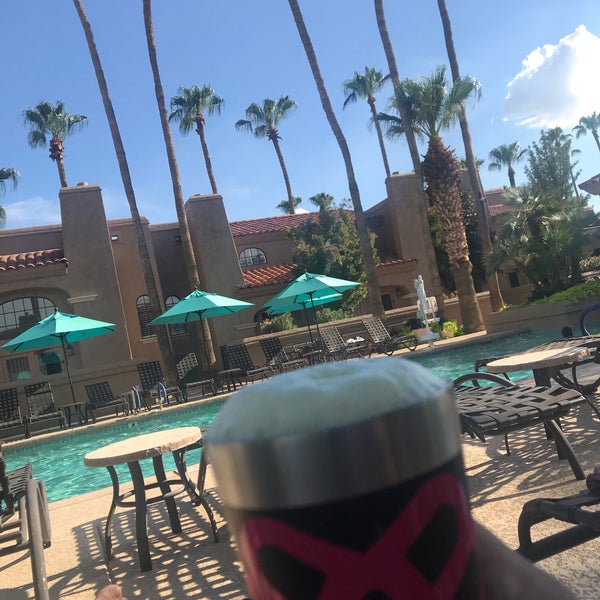 Photo taken at The Scottsdale Plaza Resort by Teo R. on 8/17/2018