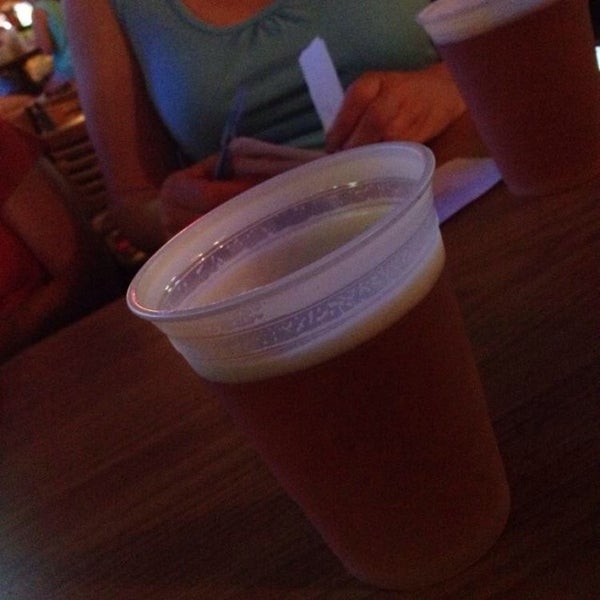 8/18/2014にTeo R.がSundogs Raw Bar and Grillで撮った写真