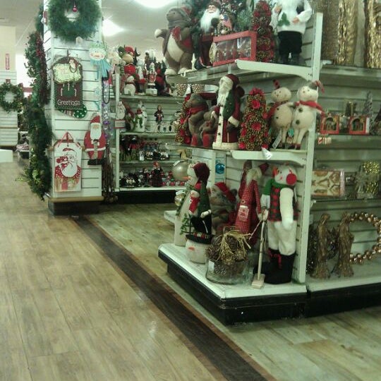 homegoods 6 willowbrook blvd kitchen design no island