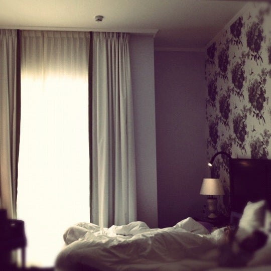 8/28/2012 tarihinde Vanessa C.ziyaretçi tarafından Pillows Grand Boutique Hotel Place Rouppe'de çekilen fotoğraf