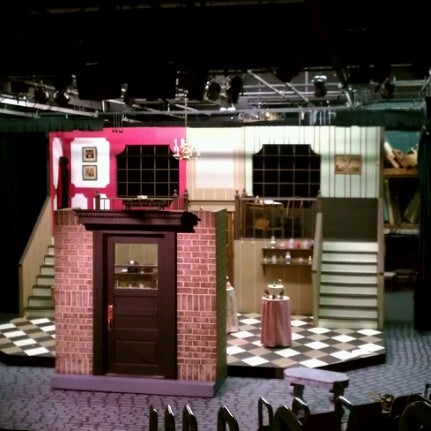 Barn Theatre Indie Theater