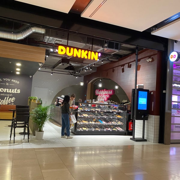 Merchandising Parelachtig nieuws Dunkin' - Donut Shop in Hoog-Catharijne CS en Leidseveer