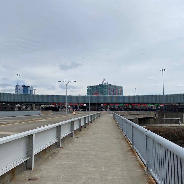 U.S. Customs and Border Protection Downtown Niagara Falls Rainbow