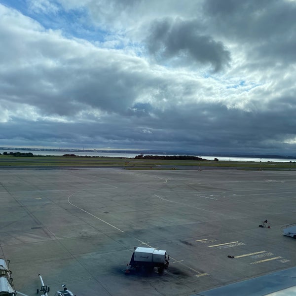 Das Foto wurde bei Flughafen Liverpool John Lennon (LPL) von Menno J. am 9/14/2022 aufgenommen