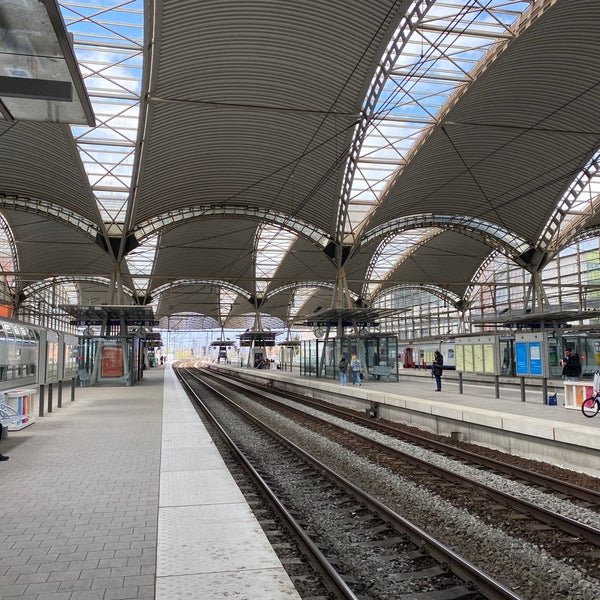 Foto diambil di Station Leuven oleh Menno J. pada 5/4/2021