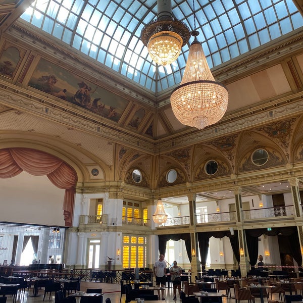 Photo taken at Grand Hotel Amrâth Kurhaus by Menno J. on 8/24/2020