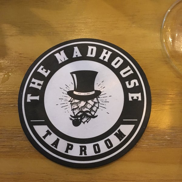 Photo taken at The Madhouse Taproom by Chi Kit W. on 7/6/2018