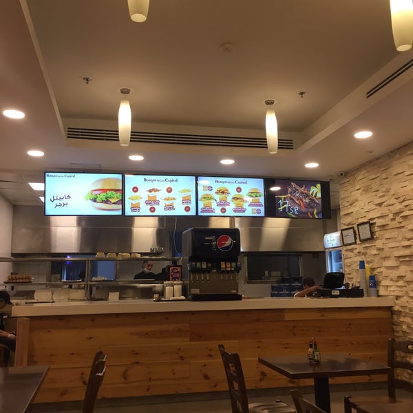 Foto scattata a Burger Capital da Ali A. il 7/11/2017