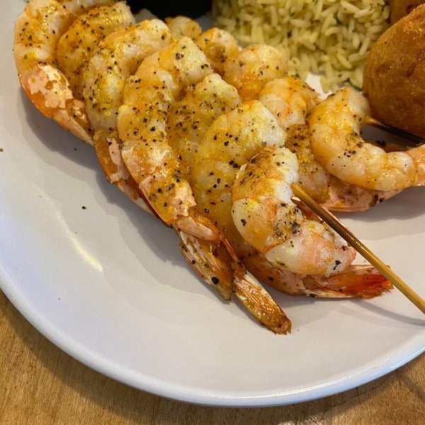 Sea Island Shrimp House Seafood Restaurant in San Antonio