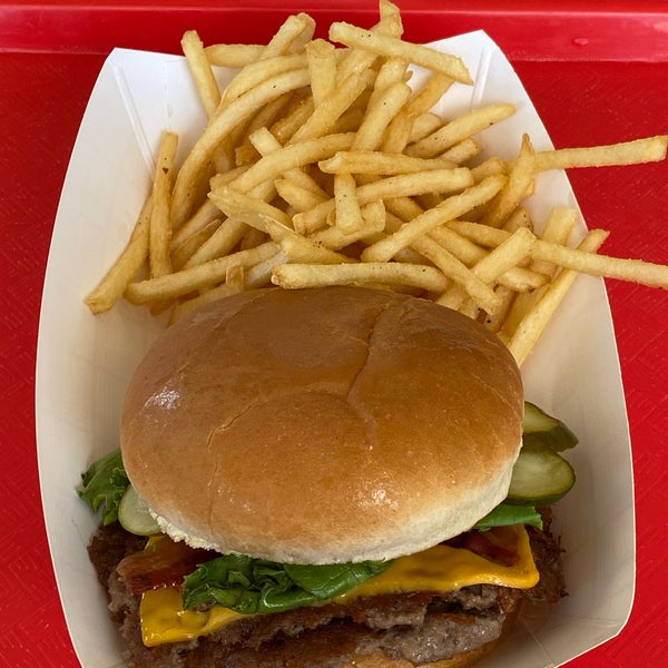 Steak 'n Shake 1580 Wabash Ave