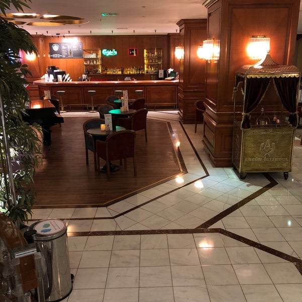 Foto diambil di Akgün Hotel oleh Rein Man pada 1/24/2021
