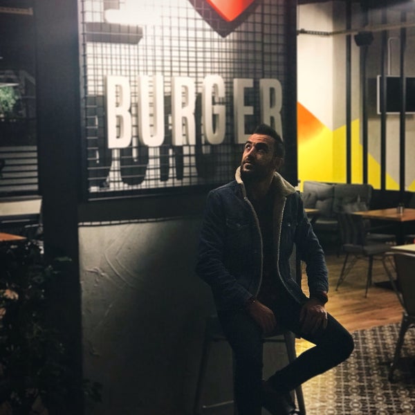 Foto tomada en Musqa Burger  por Muaz el 11/4/2018