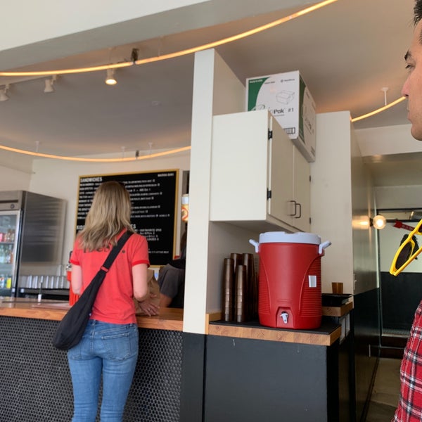 8/10/2019にZoeがMean Sandwichで撮った写真