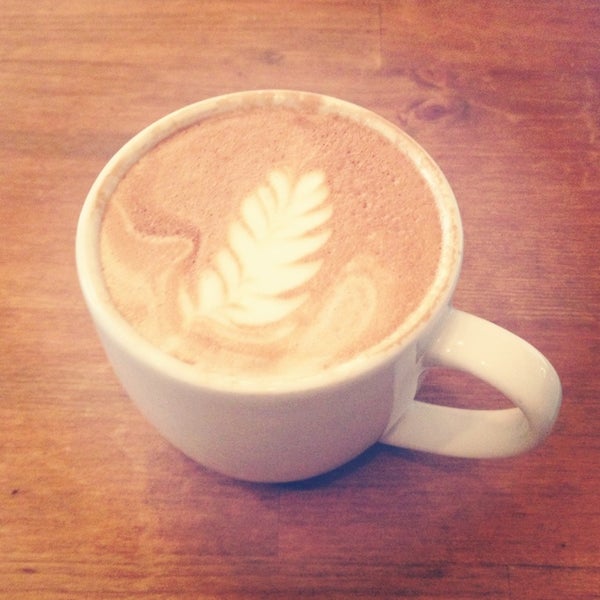 3/20/2013にLindsey F.がVintage Heart Coffeeで撮った写真