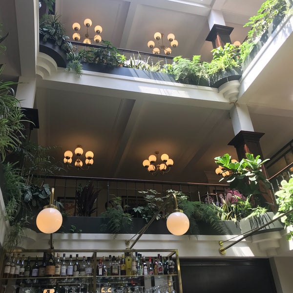 6/29/2018에 Wenyan Z.님이 Le Café du Commerce에서 찍은 사진