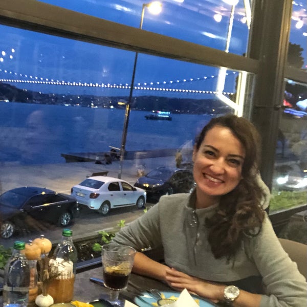 Foto tirada no(a) Taş Kahve Cafe &amp; Restaurant por D.G em 11/28/2022