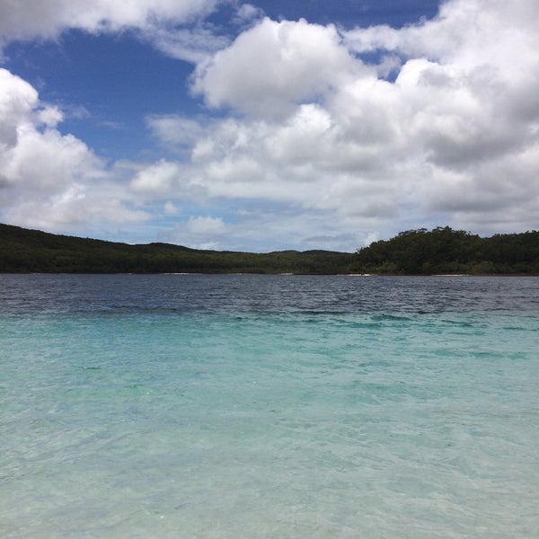 Озеро Маккензи Lake MCKENZIE