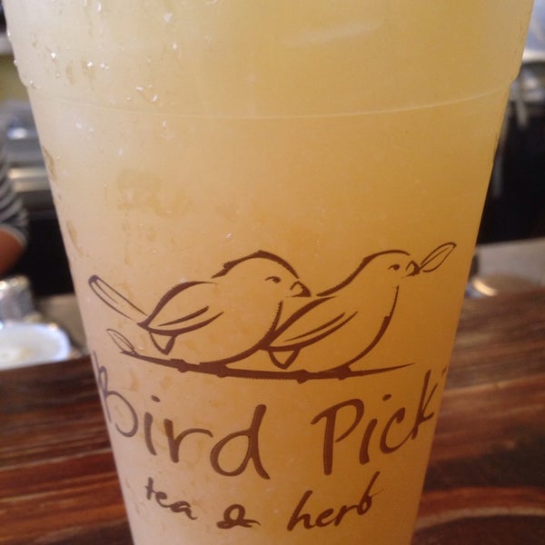 Снимок сделан в Bird Pick Tea &amp; Herb пользователем David C. 6/2/2014