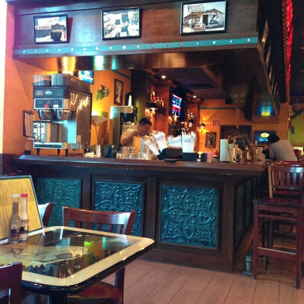 Lihat 86 foto dan 16 tips dari 755 pengunjung ke Berryhill Baja Grill Canti...