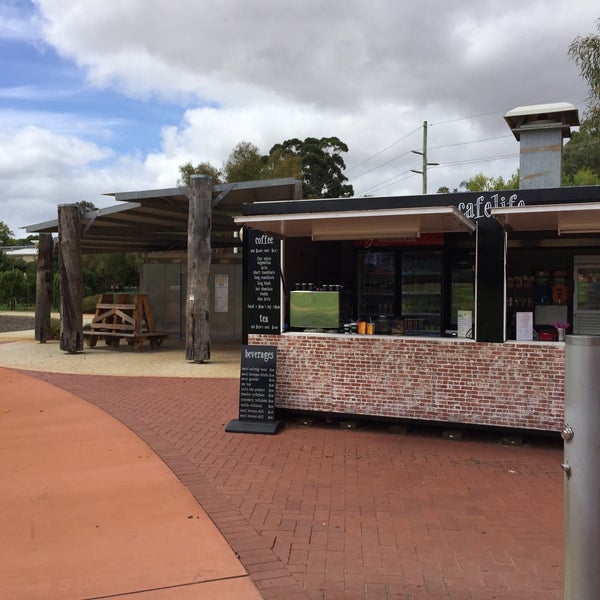 Woodbridge Riverside Park