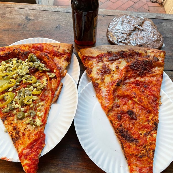 Benny Damato's Pizzeria in Norfolk