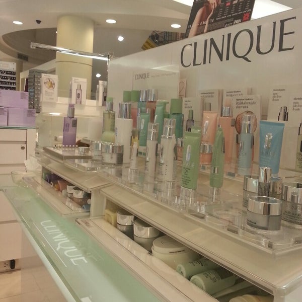 grijs procent insect Photos at Clinique Counter Central Ramindra - Cosmetics Shop in Bangkhen